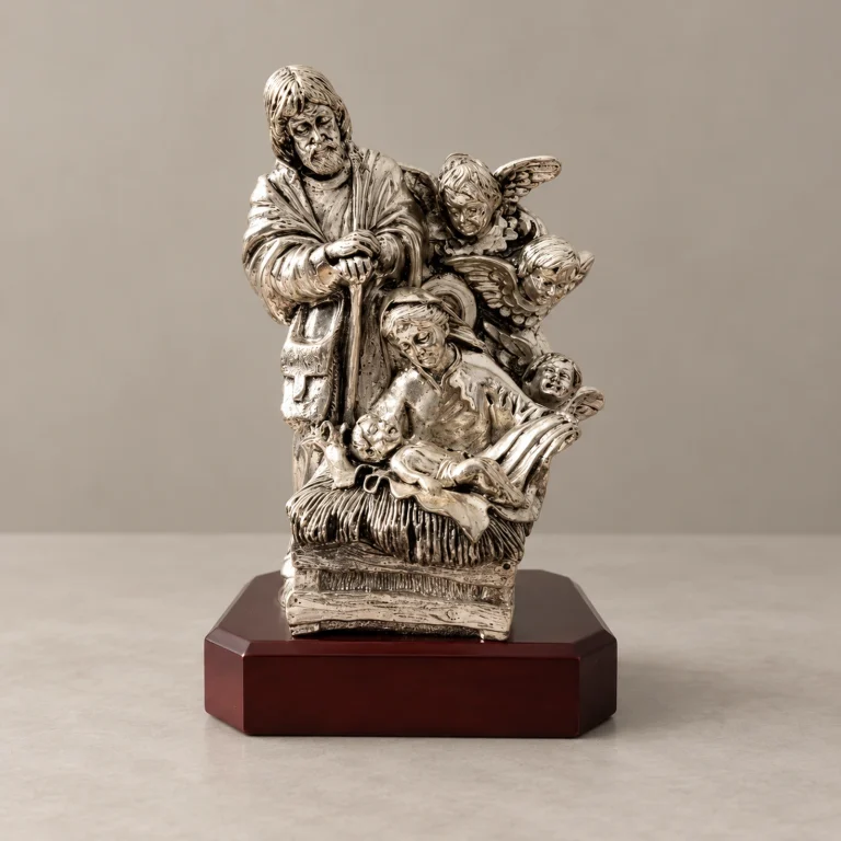 Plata en la Cuna Santa