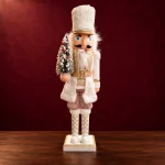 Personajes de una Navidad de Cuento · Cascanueces Rusos