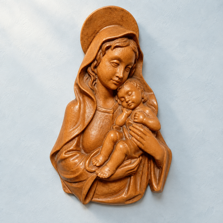 Madona de la Ternura con el Niño Jesús en Brazos